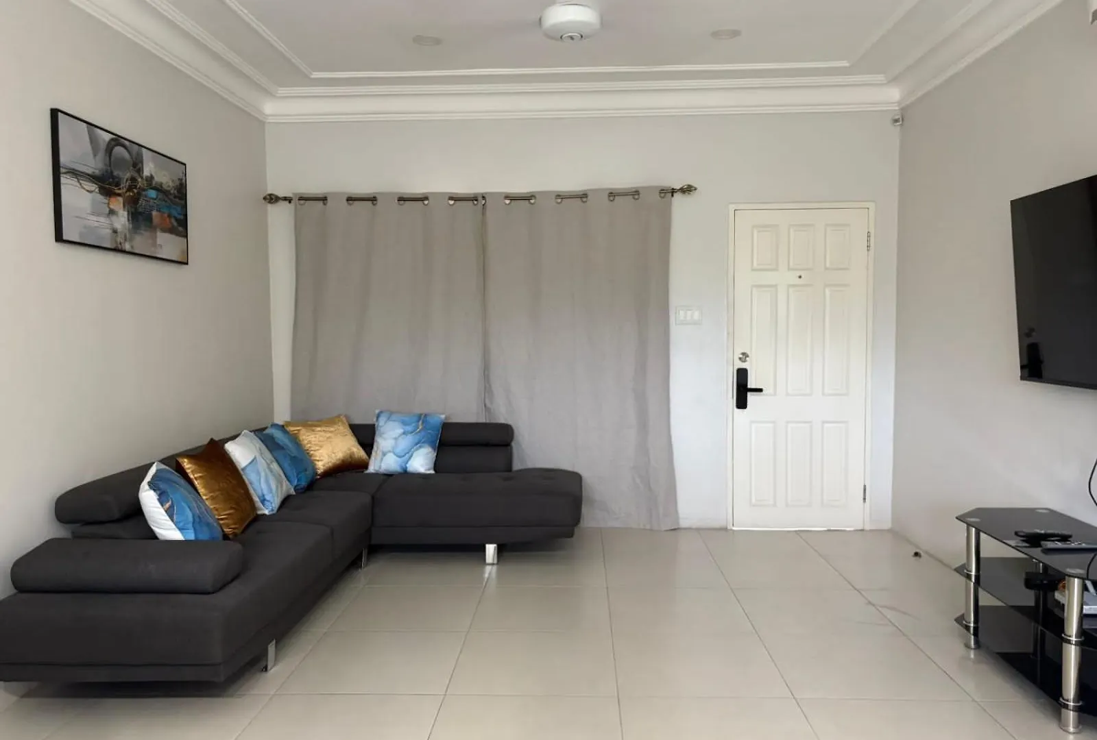 Apartment Serenity At Sandhurst Kingston